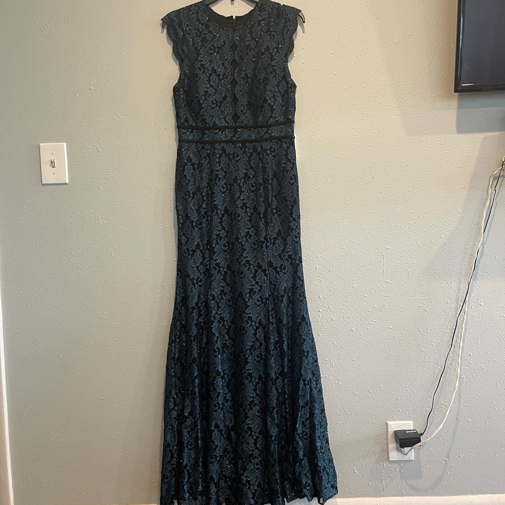 Nightway dress